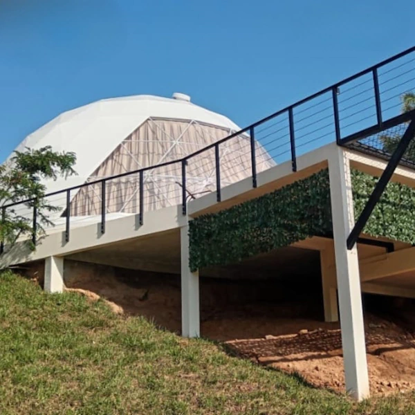 Kalomay Park – Glamping de Lujo 5 Estrellas